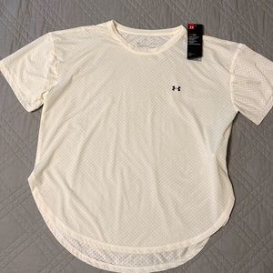 BRAND NEW WOMENS UNDER ARMOUR ACTIVE SHIRT